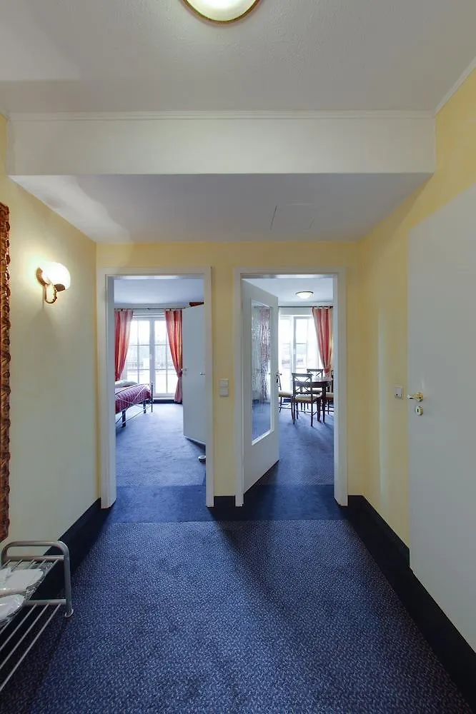 Hotel Landhaus Milser Duisburgo 4*,